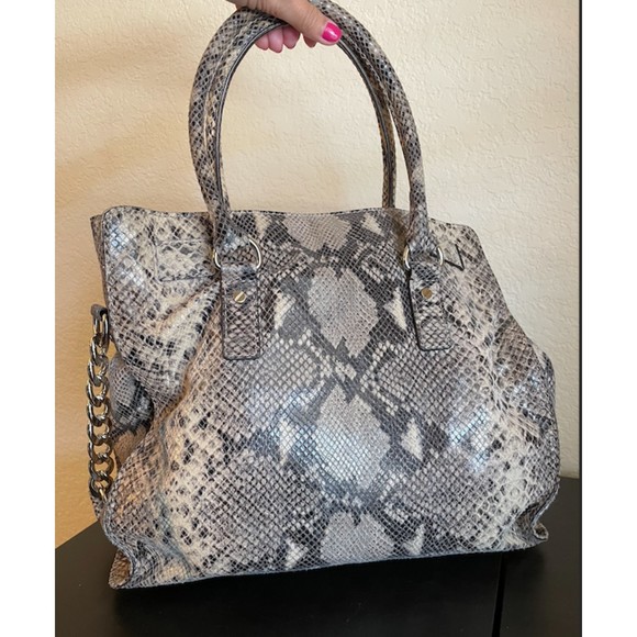 Michael Kors Gray Snakeskin Silver Hardware Large Hamilton Bag - Picture 2 of 16